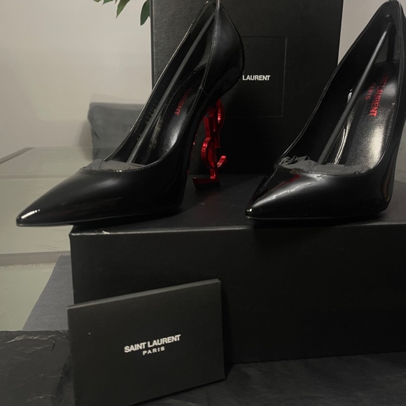 SAINT LAURENT - Picture 7 of 11